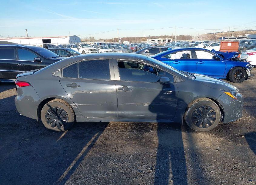 Photo 13 of 2023 Toyota Corolla LE (VIN 5YFB4MDEXPP031041)