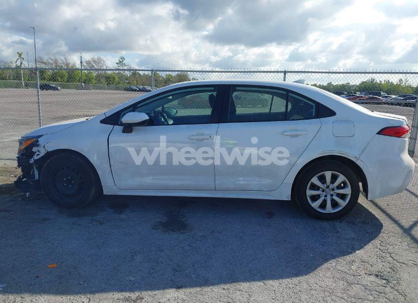 Photo 15 of 2023 Toyota Corolla LE (VIN 5YFB4MDEXPP035008)