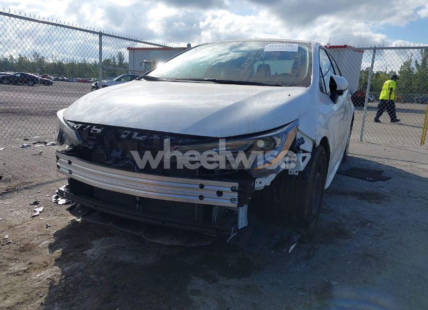 Photo 6 of 2023 Toyota Corolla LE (VIN 5YFB4MDEXPP035008)