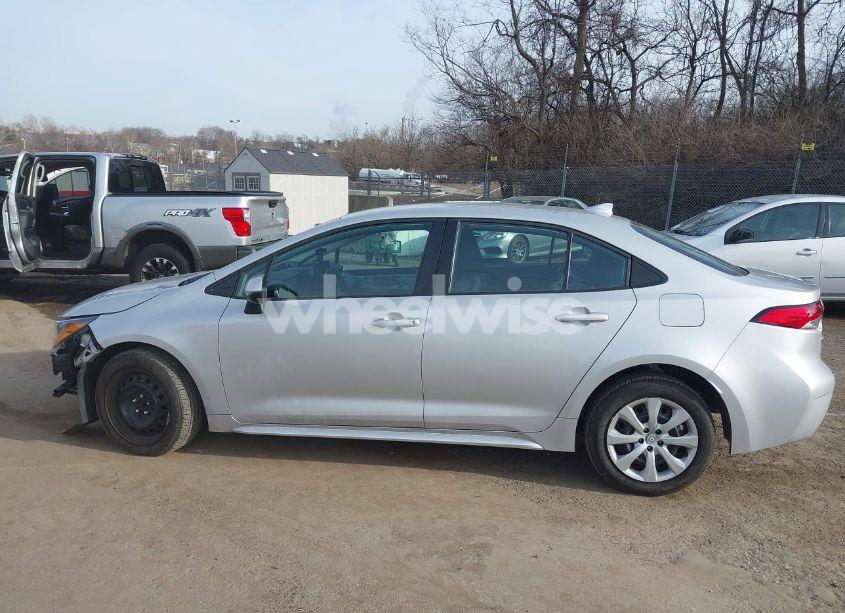 Photo 14 of 2023 Toyota Corolla LE (VIN 5YFB4MDEXPP063360)