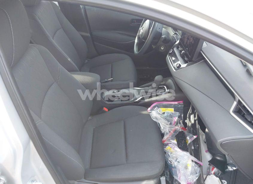 Photo 5 of 2023 Toyota Corolla LE (VIN 5YFB4MDEXPP063360)