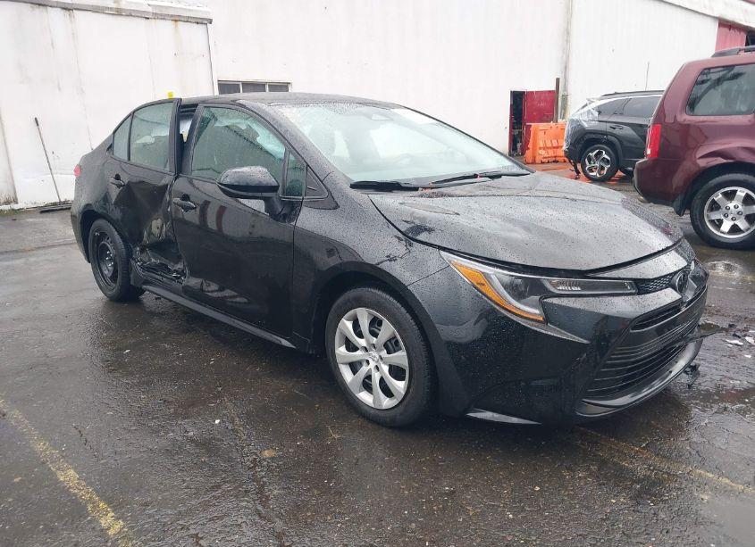 2023 Toyota Corolla LE (VIN 5YFB4MDEXPP073905) main photo