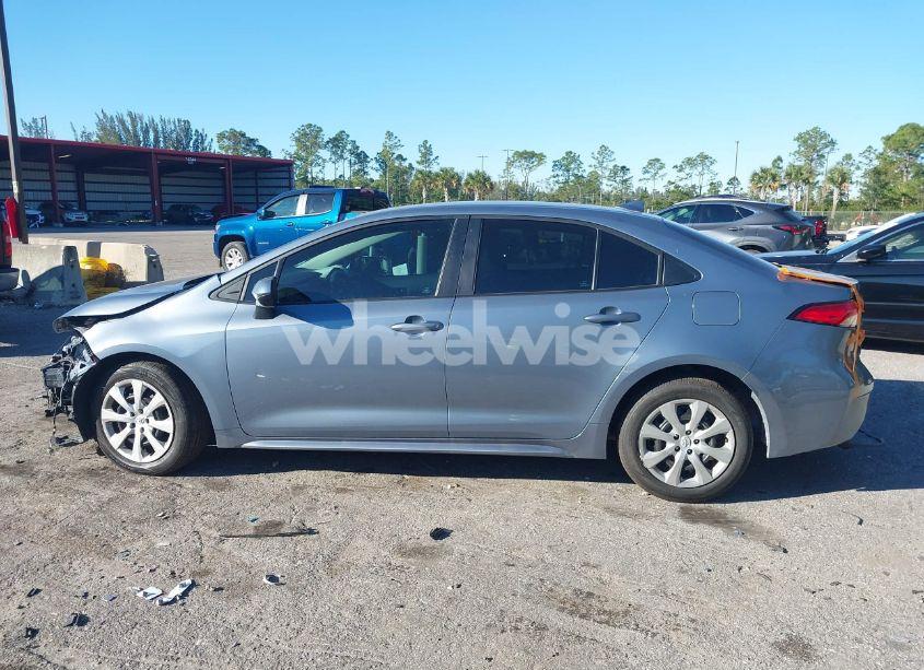 Photo 14 of 2023 Toyota Corolla LE (VIN 5YFB4MDEXPP076173)