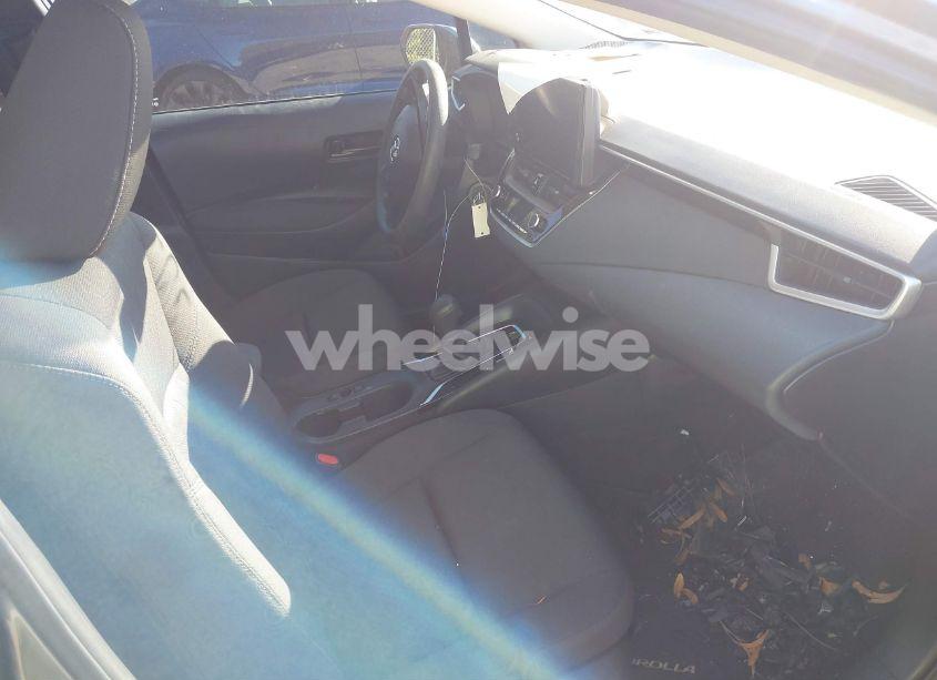 Photo 5 of 2023 Toyota Corolla LE (VIN 5YFB4MDEXPP076173)