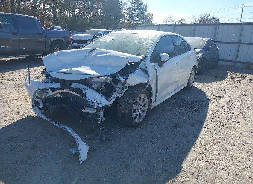 Photo 2 of 2023 Toyota Corolla LE (VIN 5YFB4MDEXPP077047)