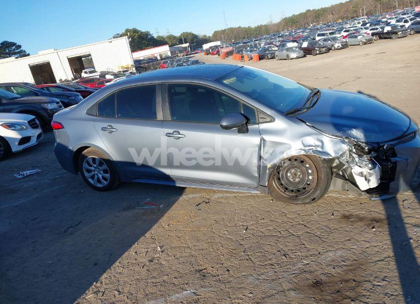 Photo 13 of 2023 Toyota Corolla LE (VIN 5YFB4MDEXPP077310)