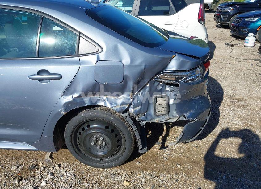 Photo 6 of 2024 Toyota Corolla LE (VIN 5YFB4MDEXRP106324)