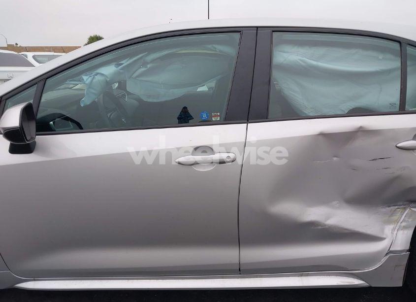 Photo 14 of 2024 Toyota Corolla LE (VIN 5YFB4MDEXRP106971)