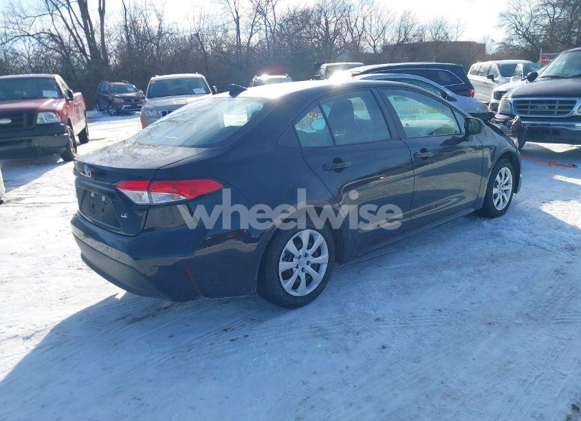 Photo 4 of 2024 Toyota Corolla LE (VIN 5YFB4MDEXRP108784)