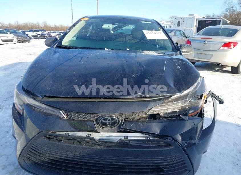 Photo 6 of 2024 Toyota Corolla LE (VIN 5YFB4MDEXRP108784)