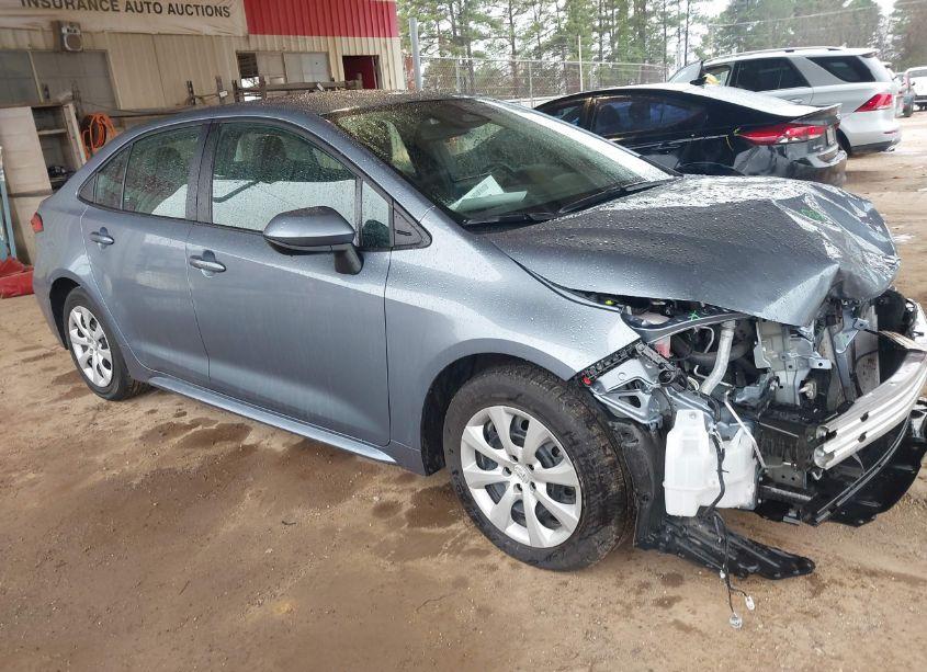 2024 Toyota Corolla LE (VIN 5YFB4MDEXRP110440) main photo