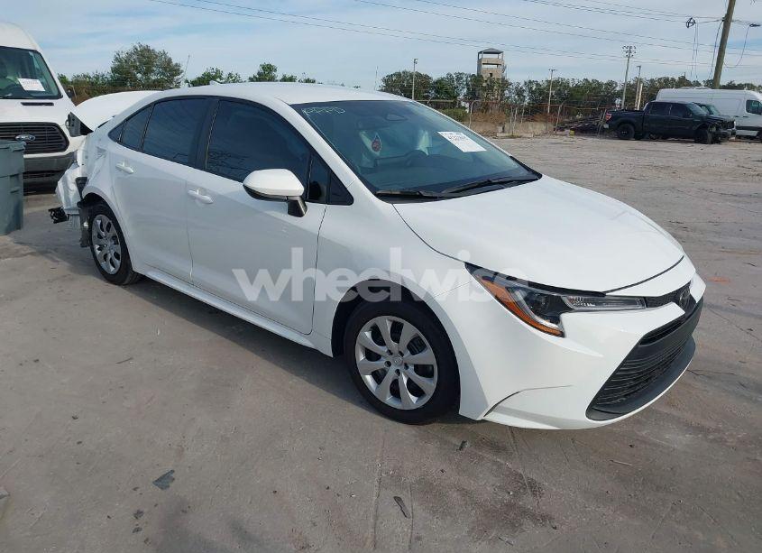 2024 Toyota Corolla LE (VIN 5YFB4MDEXRP117923) main photo
