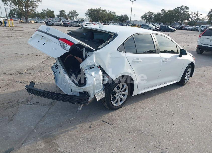 Photo 4 of 2024 Toyota Corolla LE (VIN 5YFB4MDEXRP117923)