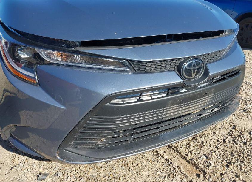 Photo 6 of 2024 Toyota Corolla LE (VIN 5YFB4MDEXRP132700)