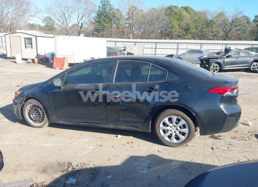 Photo 13 of 2024 Toyota Corolla LE (VIN 5YFB4MDEXRP141123)