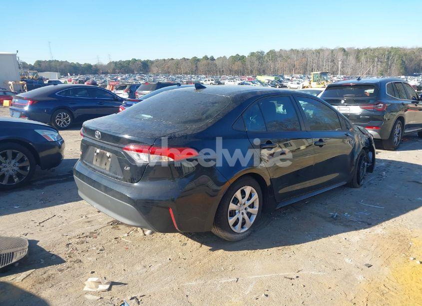 Photo 4 of 2024 Toyota Corolla LE (VIN 5YFB4MDEXRP141123)