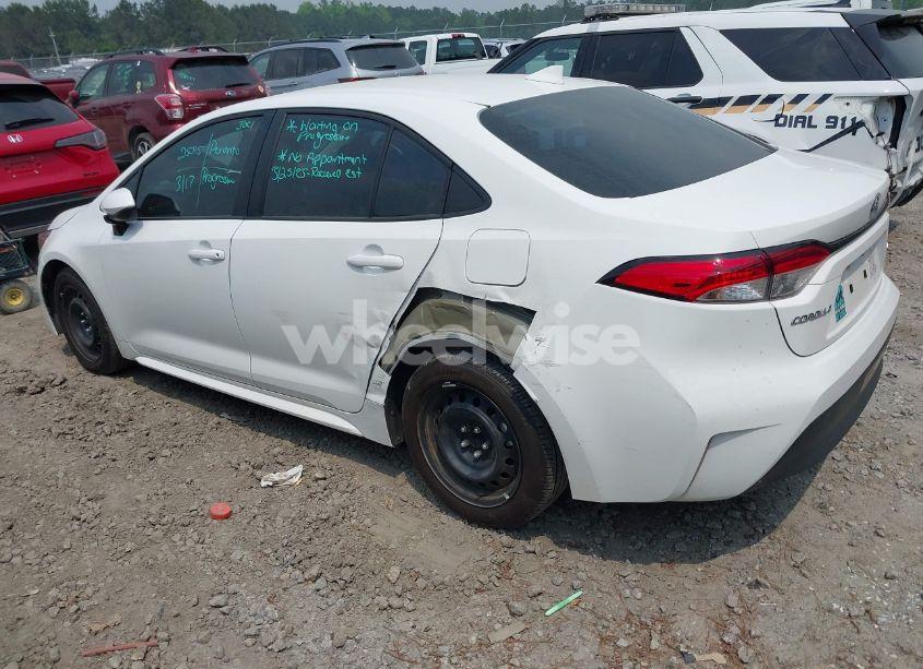 Photo 3 of 2024 Toyota Corolla LE (VIN 5YFB4MDEXRP145964)