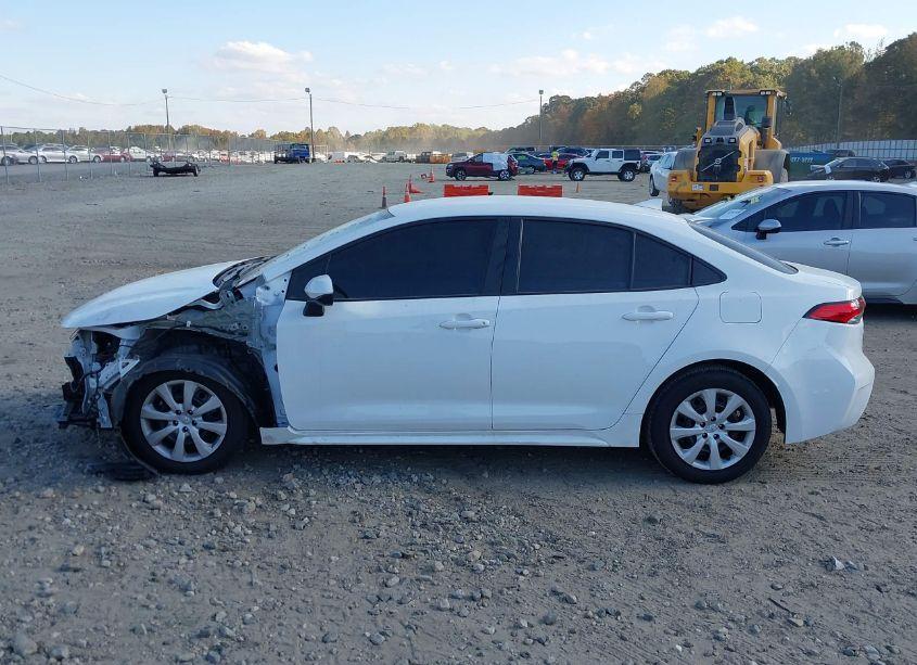 Photo 15 of 2024 Toyota Corolla LE (VIN 5YFB4MDEXRP146306)