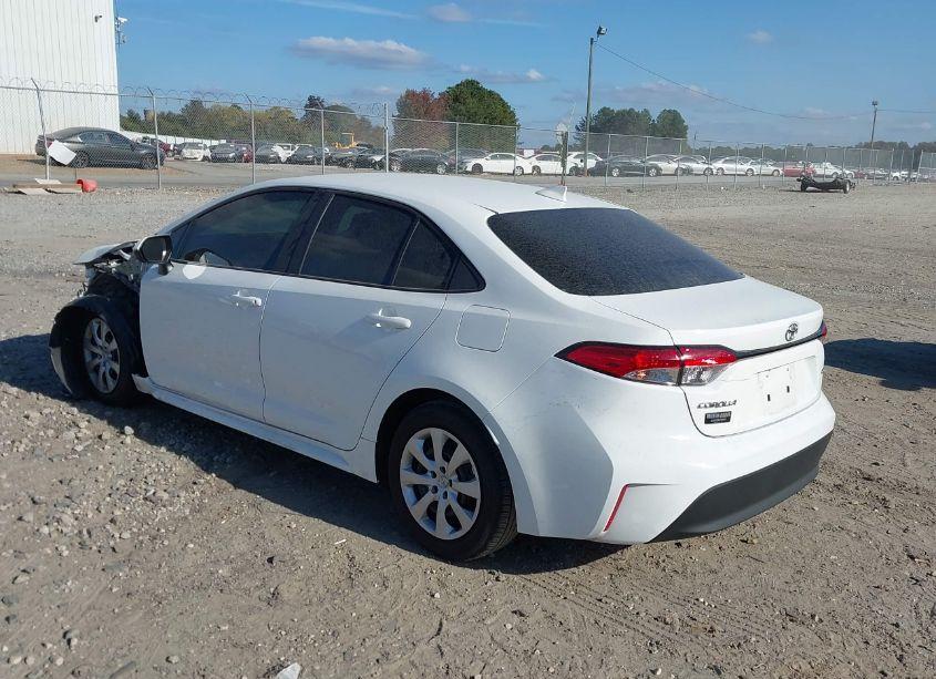 Photo 3 of 2024 Toyota Corolla LE (VIN 5YFB4MDEXRP146306)