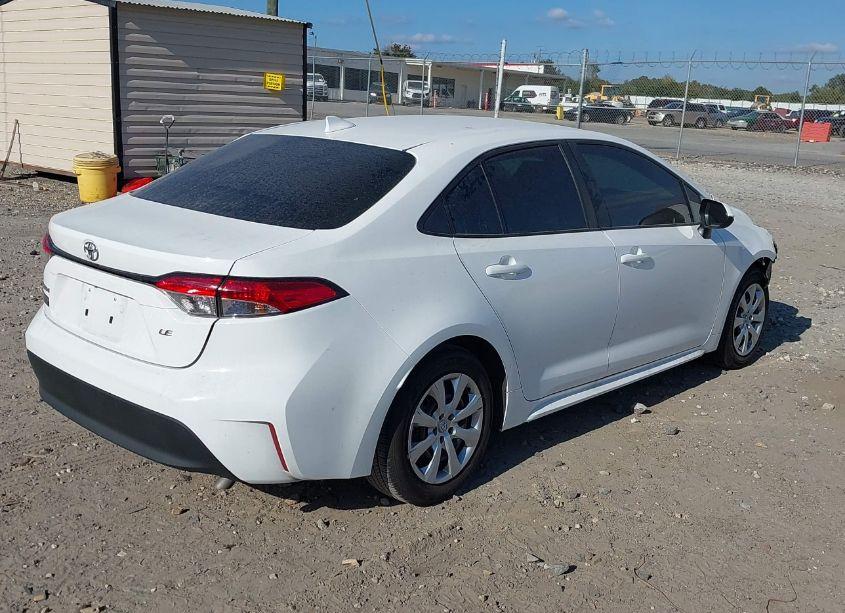 Photo 4 of 2024 Toyota Corolla LE (VIN 5YFB4MDEXRP146306)