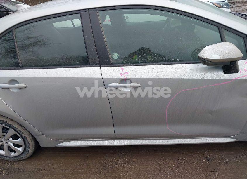 Photo 13 of 2024 Toyota Corolla LE (VIN 5YFB4MDEXRP160612)