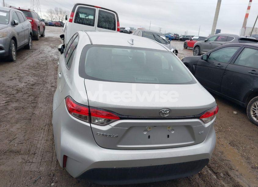 Photo 16 of 2024 Toyota Corolla LE (VIN 5YFB4MDEXRP160612)