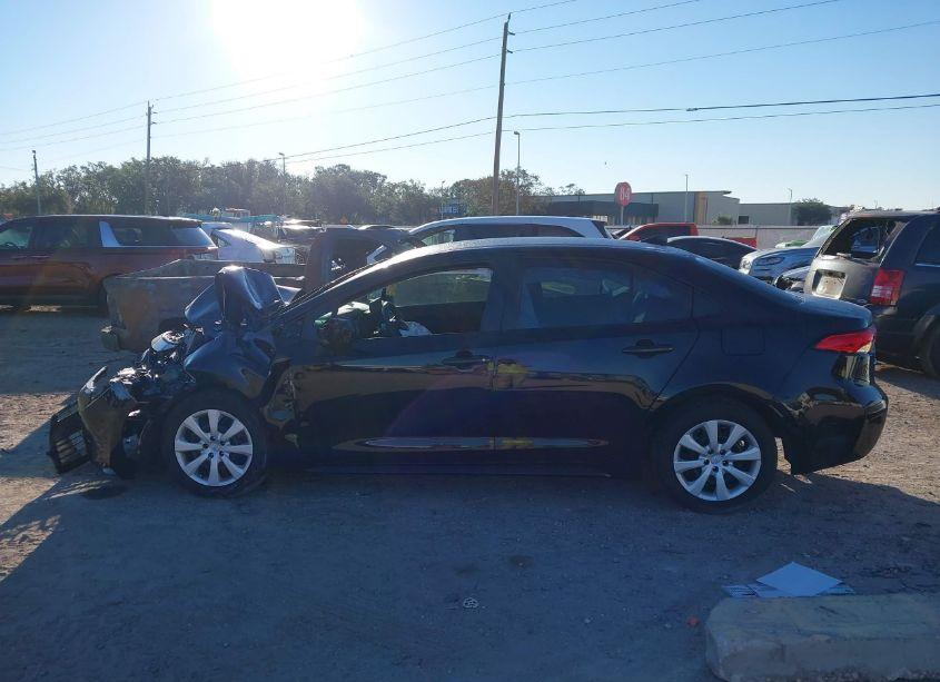 Photo 14 of 2024 Toyota Corolla LE (VIN 5YFB4MDEXRP182707)