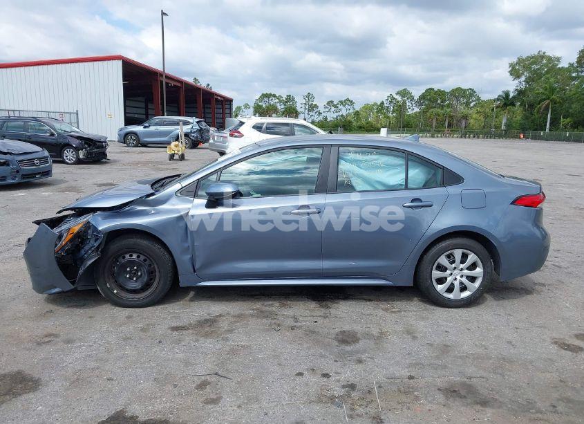 Photo 15 of 2024 Toyota Corolla LE (VIN 5YFB4MDEXRP187180)