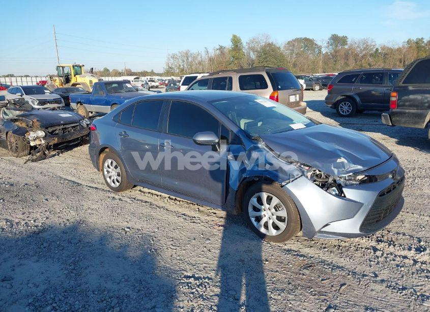 2024 Toyota Corolla LE (VIN 5YFB4MDEXRP195764) main photo