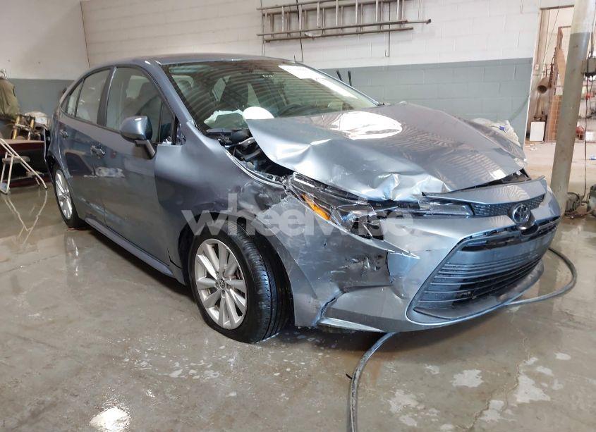 2024 Toyota Corolla LE (VIN 5YFB4MDEXRP216791) main photo