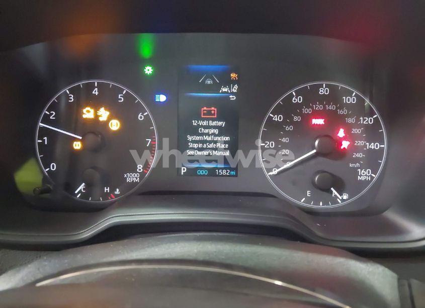 Photo 7 of 2024 Toyota Corolla LE (VIN 5YFB4MDEXRP216791)