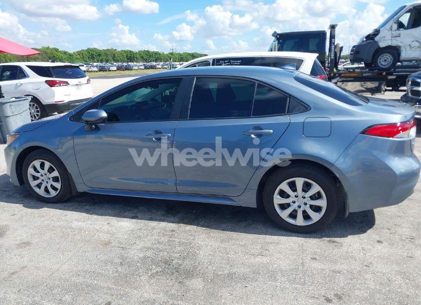 Photo 14 of 2025 Toyota Corolla LE (VIN 5YFB4MDEXSP240479)