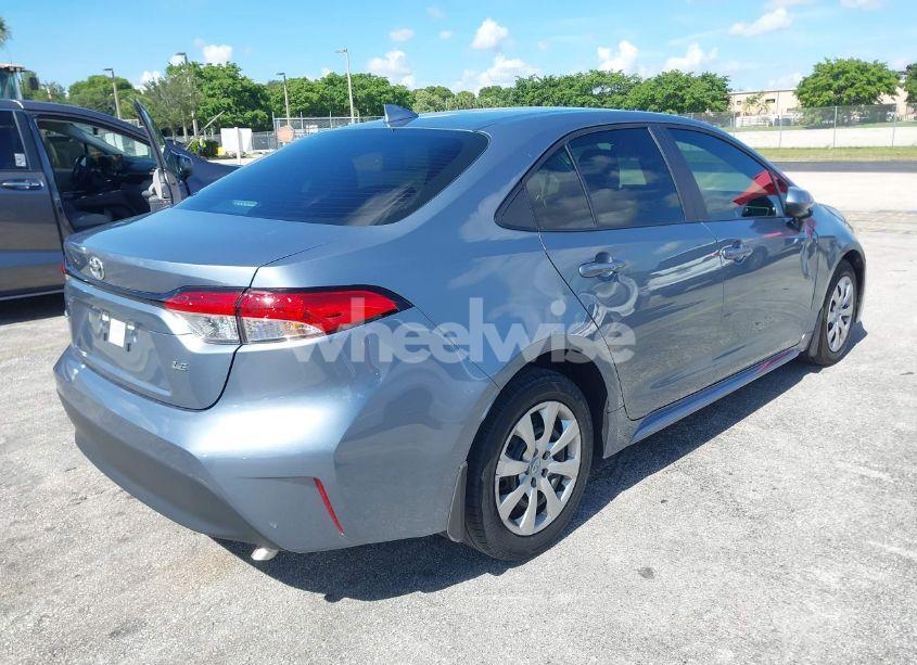Photo 4 of 2025 Toyota Corolla LE (VIN 5YFB4MDEXSP240479)