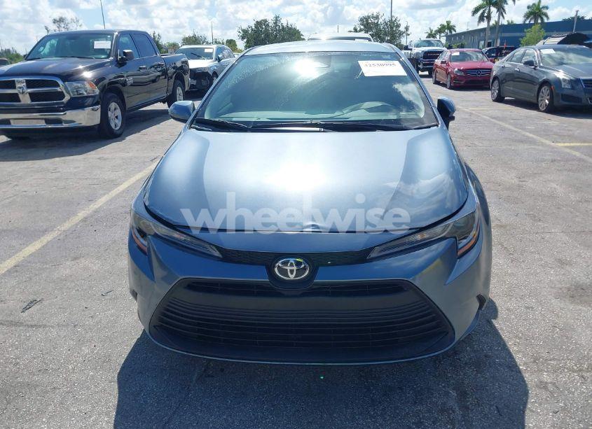 Photo 6 of 2025 Toyota Corolla LE (VIN 5YFB4MDEXSP240479)