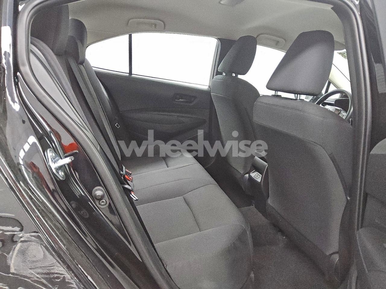 Photo 10 of 2025 TOYOTA COROLLA LE (VIN 5YFB4MDEXSP249795)