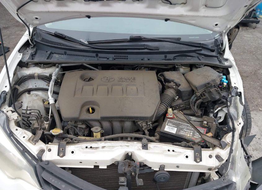 Photo 10 of 2014 Toyota Corolla (VIN 5YFBPRHE3EP104391)