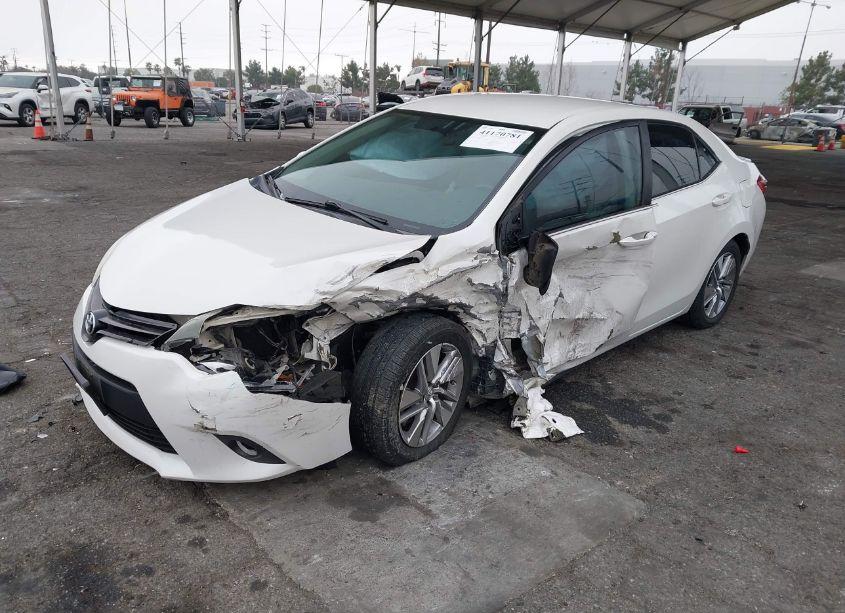 Photo 2 of 2014 Toyota Corolla (VIN 5YFBPRHE3EP104391)