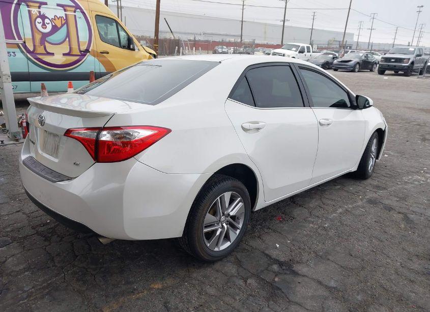 Photo 4 of 2014 Toyota Corolla (VIN 5YFBPRHE3EP104391)