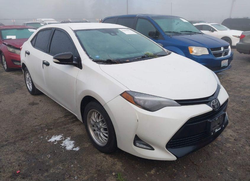 2017 Toyota Corolla LE ECO (VIN 5YFBPRHE5HP609501) main photo