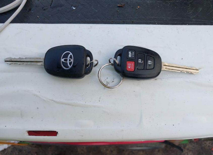 Photo 11 of 2017 Toyota Corolla LE ECO (VIN 5YFBPRHE5HP609501)