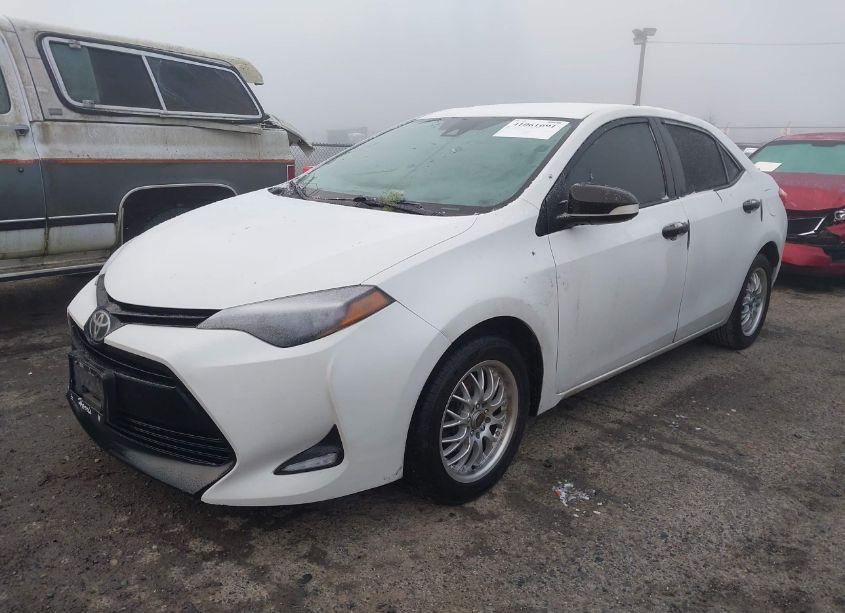 Photo 2 of 2017 Toyota Corolla LE ECO (VIN 5YFBPRHE5HP609501)