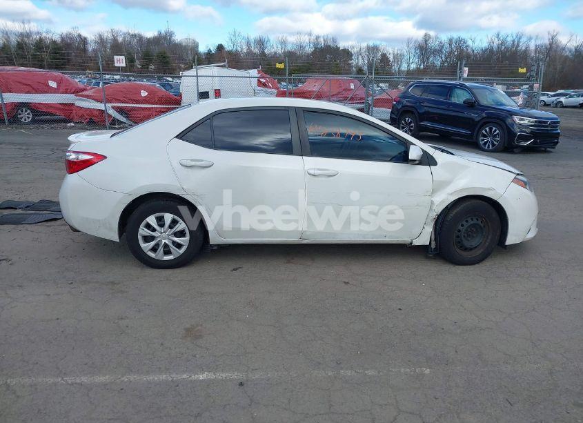 Photo 13 of 2015 Toyota Corolla LE ECO (VIN 5YFBPRHE7FP245546)