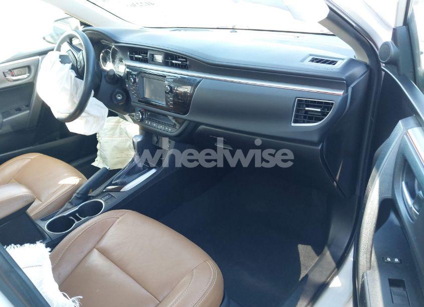 Photo 5 of 2016 Toyota Corolla LE ECO (VIN 5YFBPRHE9GP380383)