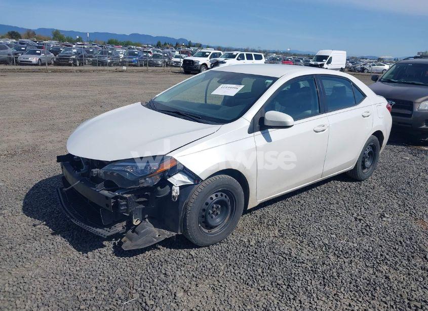 Photo 2 of 2017 Toyota Corolla LE ECO (VIN 5YFBPRHEXHP675347)