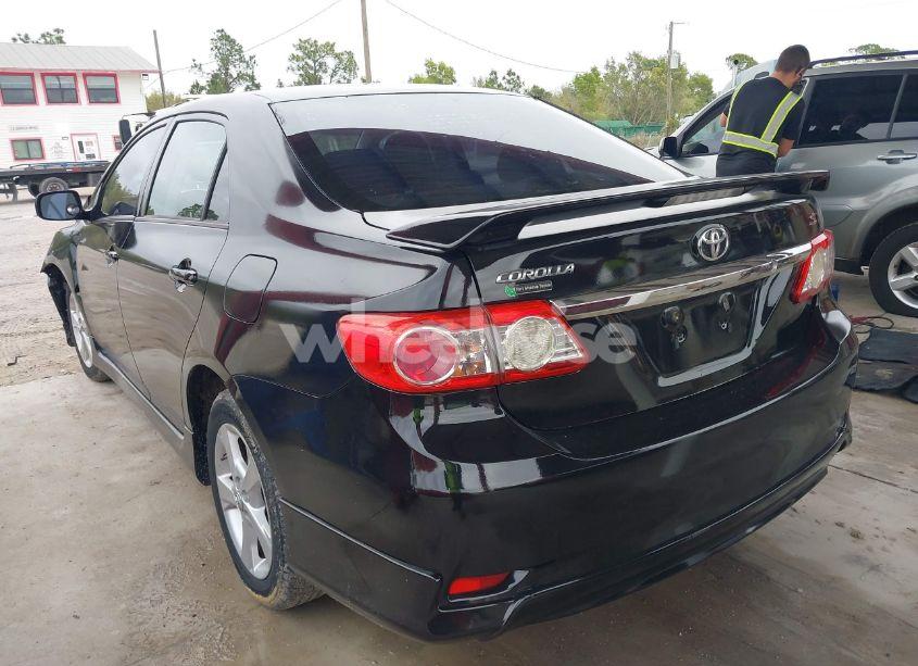 Photo 3 of 2011 Toyota Corolla S (VIN 5YFBU4EE0BP002610)