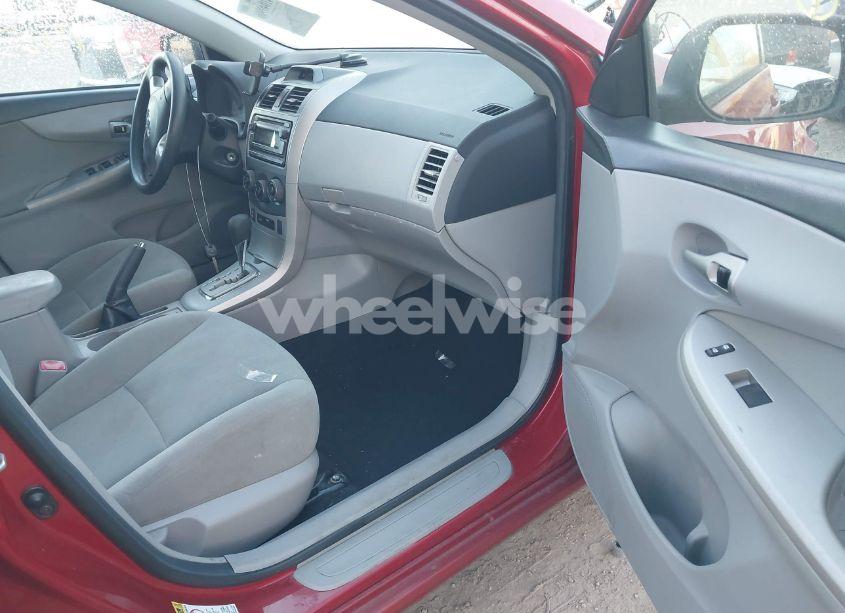 Photo 5 of 2012 Toyota Corolla LE (VIN 5YFBU4EE0CP021854)