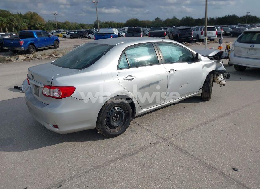 Photo 4 of 2012 Toyota Corolla LE (VIN 5YFBU4EE0CP047015)