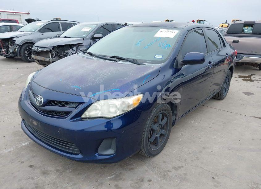 Photo 2 of 2012 Toyota Corolla L/LE/S (VIN 5YFBU4EE0CP058564)