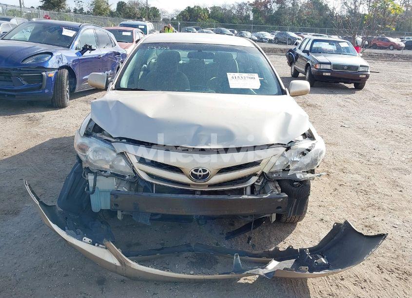 Photo 13 of 2012 Toyota Corolla LE (VIN 5YFBU4EE0CP059245)