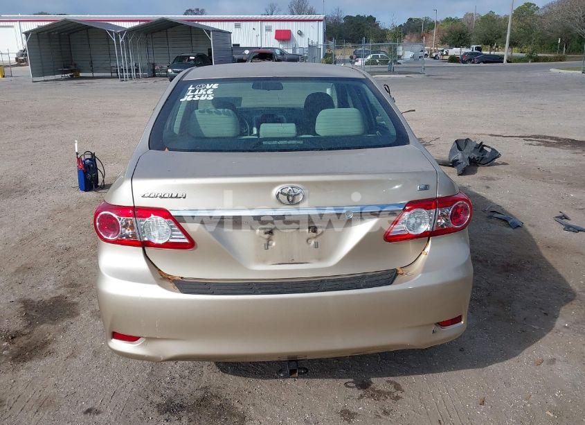Photo 17 of 2012 Toyota Corolla LE (VIN 5YFBU4EE0CP059245)